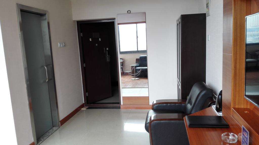 Weihai Times Business Hotel Room photo