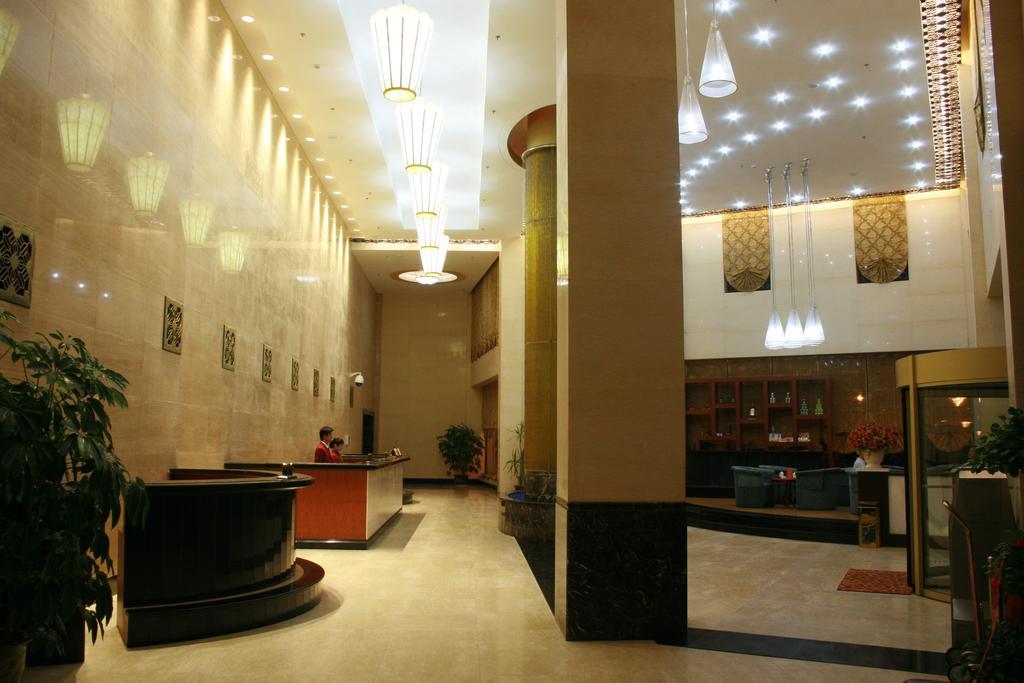 Weihai Times Business Hotel Exterior photo